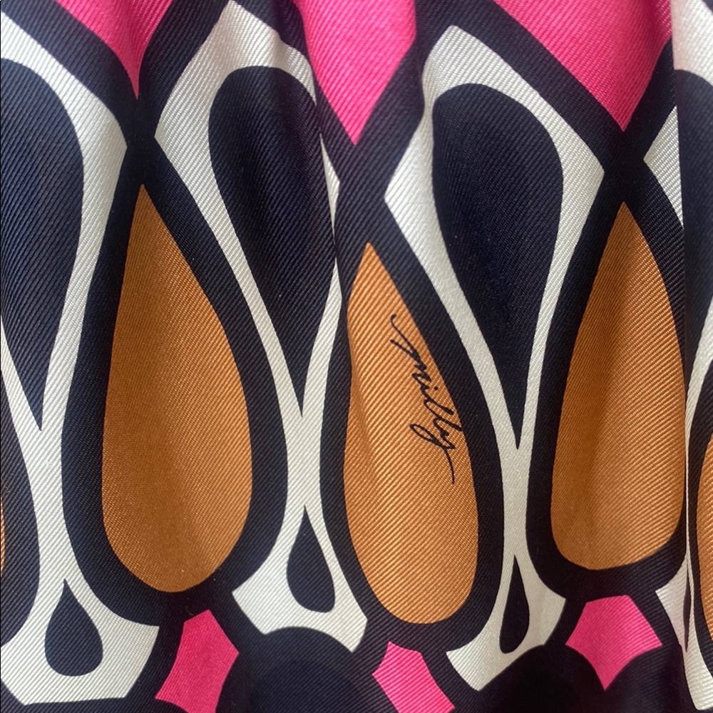 Milly of New York - size 6 100% silk - Picture 2 of 14